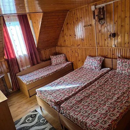 Silentium Clavem Domus I. Apartment Satu Mare (Harghita)